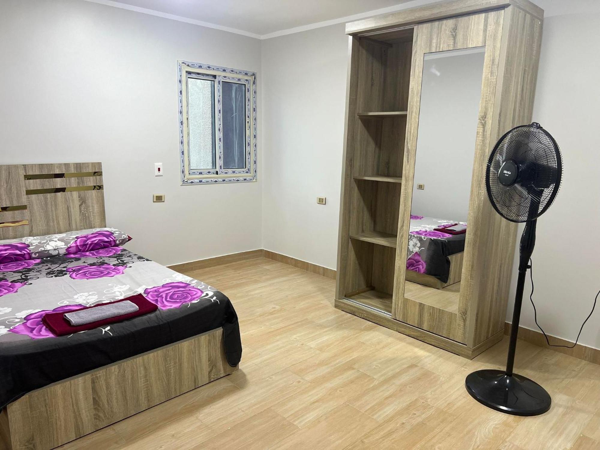 Comfy Luxurious Apartments In Central Location In Mansheyet El Bakry East カイロ エクステリア 写真